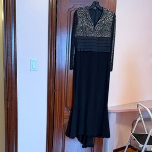 Elegant Black and Gray Lace Evening Dress worn once